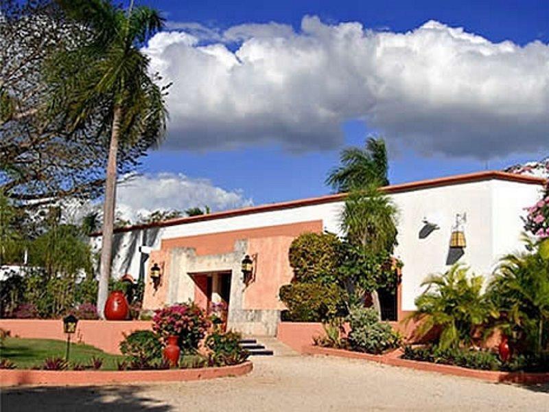 Villa Arqueologica Uxmal Exterior photo